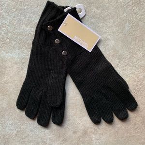 MK gloves